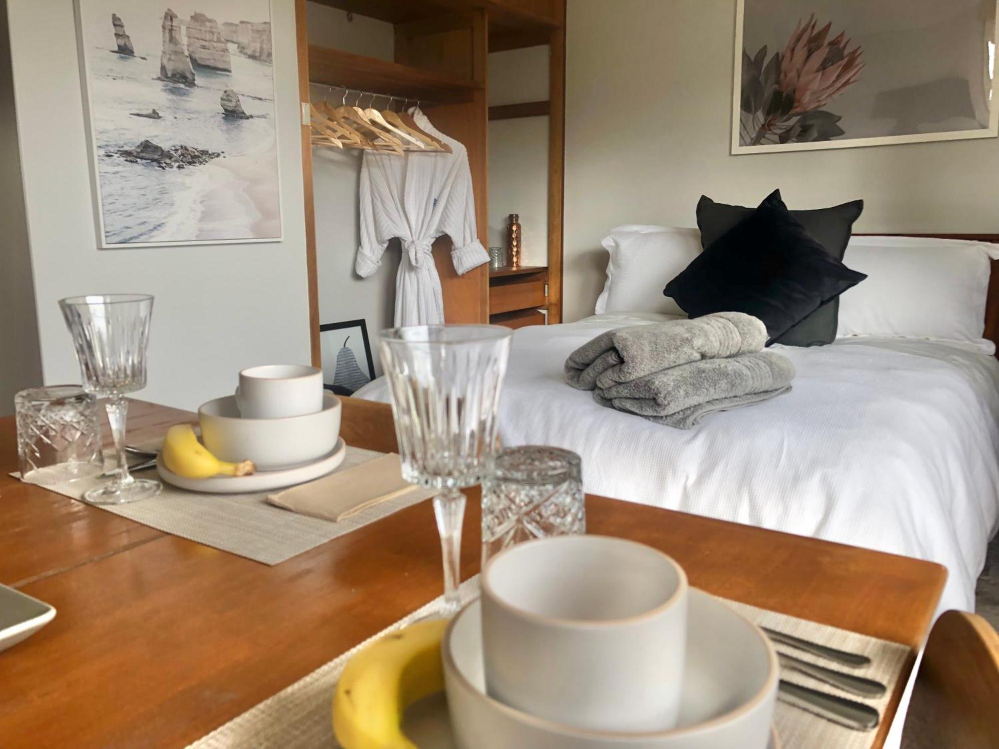 Lovely Budget Vegan Homestay ลอนเชสตัน ภายนอก รูปภาพ