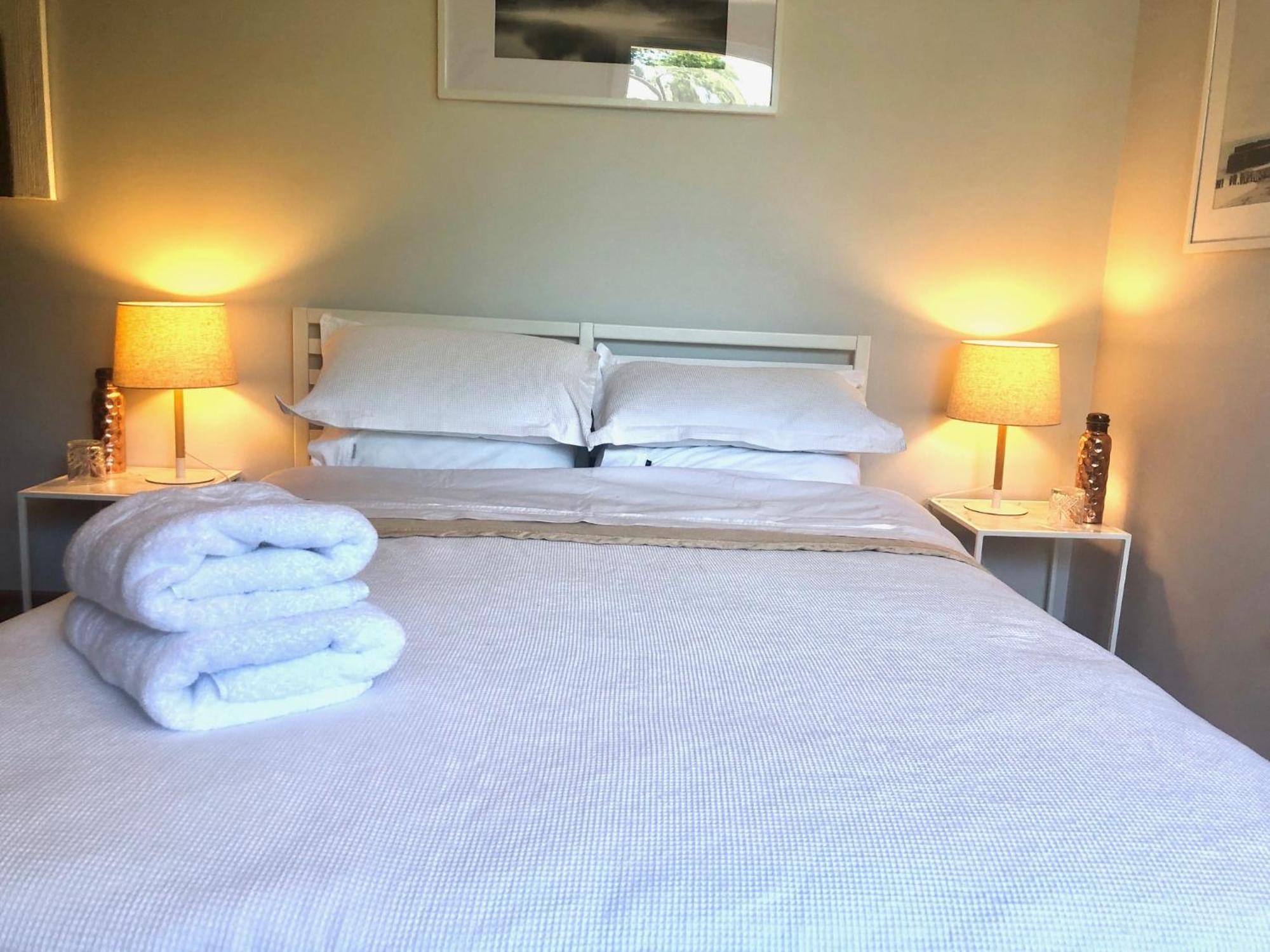 Lovely Budget Vegan Homestay ลอนเชสตัน ภายนอก รูปภาพ
